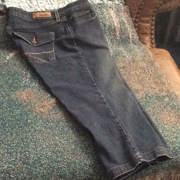 Denizen Jeans by Levi - Picture 1 of 6